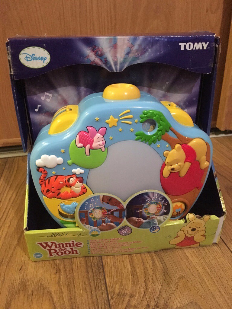 winnie the pooh cot projector